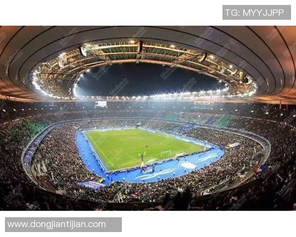 足球中播的魅力与挑战如何影响球迷体验与赛事传播效果